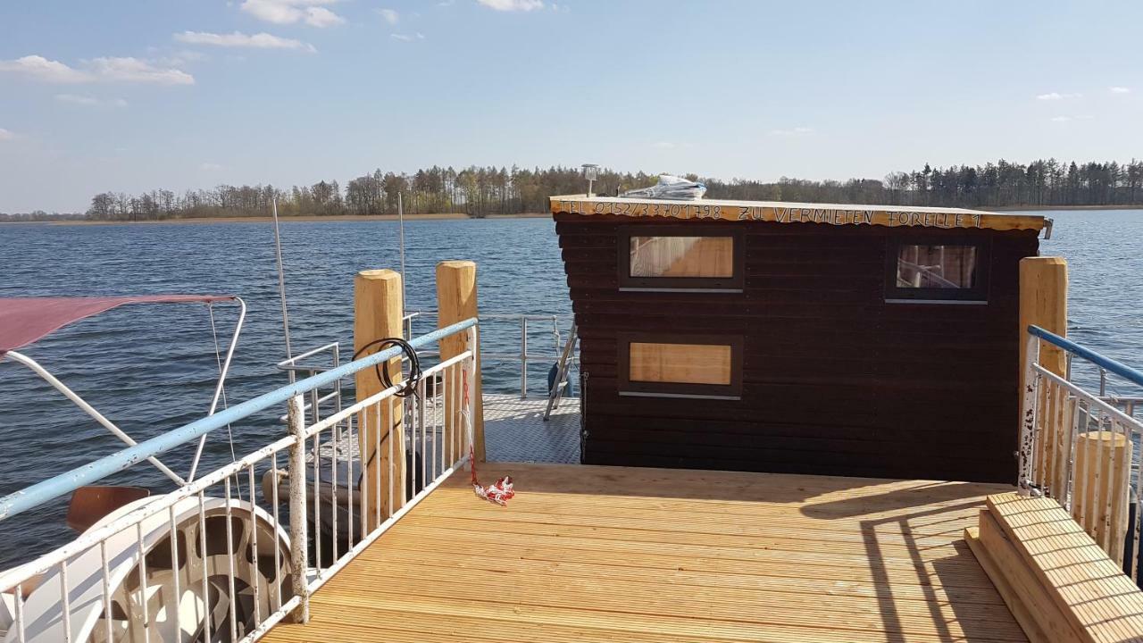 Hausboot Krakow Am Forelle 1 Und 2 * Krakow am See